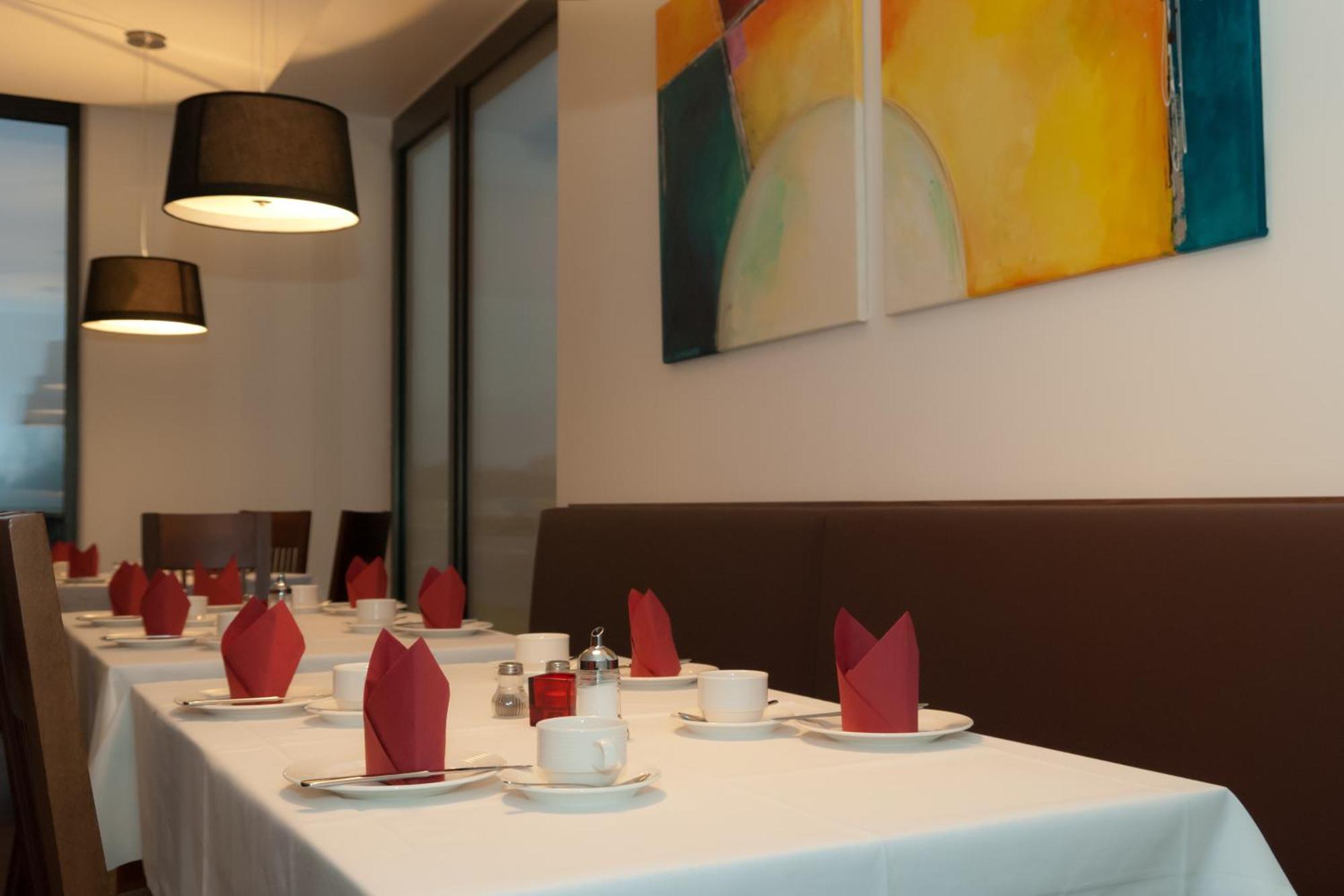 Hotel Sentio Vöhringen Kültér fotó